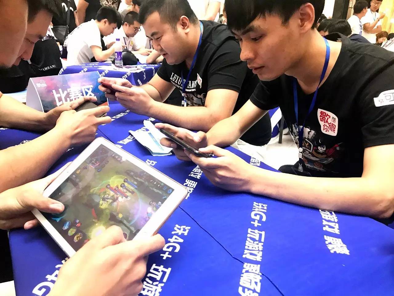 【预测】2020KPL秋季赛11.8赛程，Hero vs LGD大鹅，eStar vs KSYTG，QG vs TS
